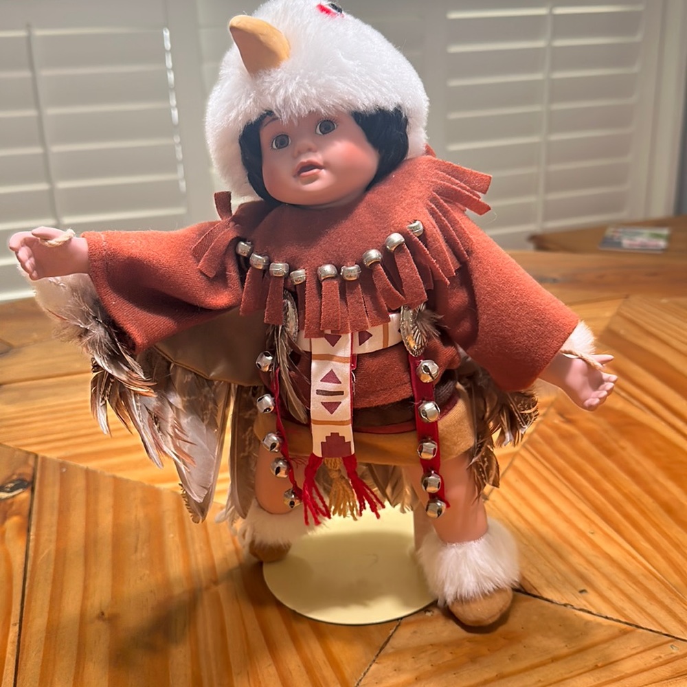 Native American Collectible Porcelain Doll - Elke Hutcheon Danbury Mint